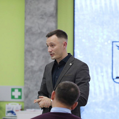 MMI007.jpg